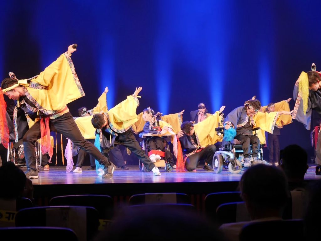 ステージパフォーマンス